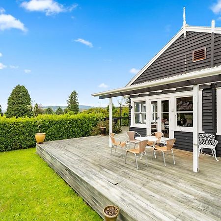 Springfield Rise Lodge - Rotorua Holiday Home Exterior photo